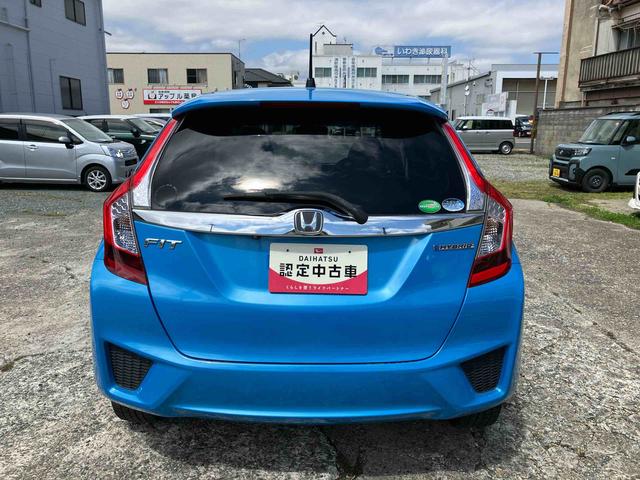 フィットハイブリッドFパッケージハイブリッド 2WD 1500CC 7段AT ナビ付 バックカメラ プッシュボタンスタート ドライブレコーダー付き ETC付き クルーズコントロール 運転席・助手席SRSエアバッグ(福島県)の中古車