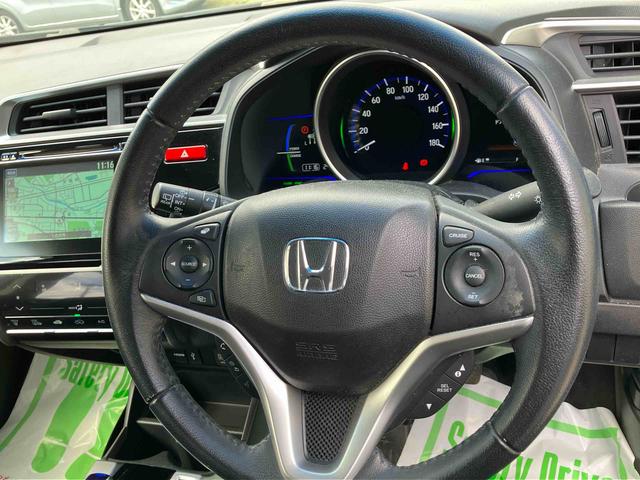 フィットハイブリッドFパッケージハイブリッド 2WD 1500CC 7段AT ナビ付 バックカメラ プッシュボタンスタート ドライブレコーダー付き ETC付き クルーズコントロール 運転席・助手席SRSエアバッグ(福島県)の中古車