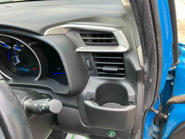 フィットハイブリッドFパッケージハイブリッド 2WD 1500CC 7段AT ナビ付 バックカメラ プッシュボタンスタート ドライブレコーダー付き ETC付き クルーズコントロール 運転席・助手席SRSエアバッグ(福島県)の中古車