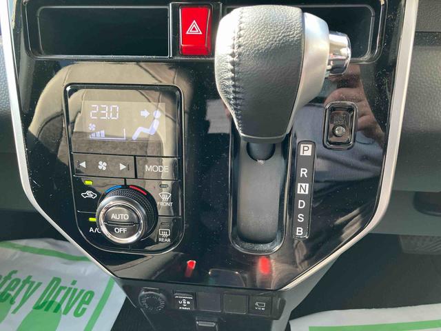 トールカスタムＧ　ＳＡII２ＷＤ　ＣＶＴ　１０００ＣＣ　パノラマモニター　ナビ付き　スマートアシストＩＩ　プッシュボタンスタート　両側電動スライドドア　アイドリングストップ　クルーズコントロール　フォグランプ（福島県）の中古車