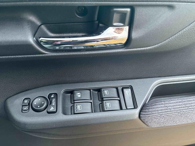 ムーヴＲＳ２ＷＤ　６６０ｃｃ　ＣＶＴ　７インチナビ　パノラマモニター　衝突回避支援ブレーキ　横滑り防止機能　オートホールド機能　電動パーキングブレーキ　プッシュボタンスタート　両側電動スライドドア（福島県）の中古車