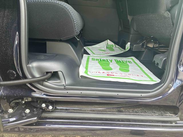 タントカスタムXリミテッド2WD 660cc ETC 衝突被害軽減ブレーキ 横滑り防止装置 ABS アイドリングストップ プッシュボタンスタート 両側電動スライドドア オートライト クルーズコントロール 前席シートヒーター(福島県)の中古車