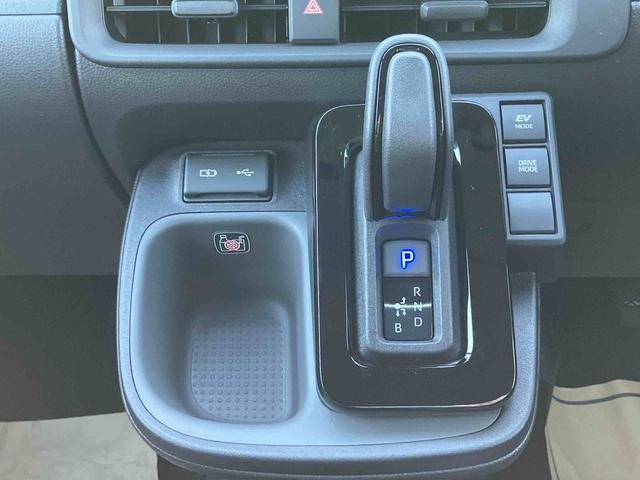 シエンタハイブリッドＺワンオーナ　禁煙　エアバック　キーレスエントリー　ナビＴＶ　整備記録簿　ＥＴＣ車載器　スマートキー　ＡＢＳ（宮城県）の中古車