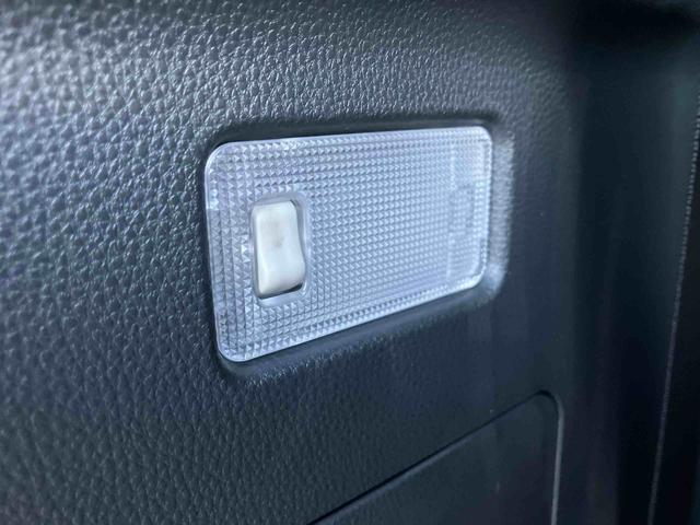 シエンタハイブリッドＺワンオーナ　禁煙　エアバック　キーレスエントリー　ナビＴＶ　整備記録簿　ＥＴＣ車載器　スマートキー　ＡＢＳ（宮城県）の中古車