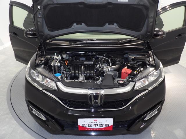 フィット１３Ｇ・Ｌ　ホンダセンシングホンダセンシング　ＬＥＤヘッドライト　スマートキー　プッシュスタート　オートエアコン　クルーズコントロール　車線維持支援　衝突軽減ブレーキ　アイドリングストップ　ＥＴＣ　バックカメラ（岩手県）の中古車