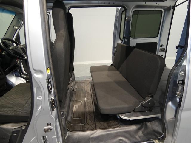 ハイゼットカーゴデラックスＳＡIII４ＷＤ　スマートアシスト　キーレス　　ＡＴ　マニュアルエアコン　ラジオ　パワステ（岩手県）の中古車