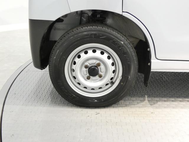 ハイゼットカーゴデラックスＳＡIII４ＷＤ　スマートアシスト　キーレス　　ＡＴ　マニュアルエアコン　ラジオ　パワステ（岩手県）の中古車