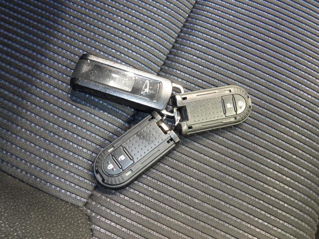 ムーヴＸ４ＷＤ　シートヒーター　純正エンジンスターター　プッシュボタンスタート　キーフリー　フルオートエアコン　１４インチ純正アルミホイール（岩手県）の中古車