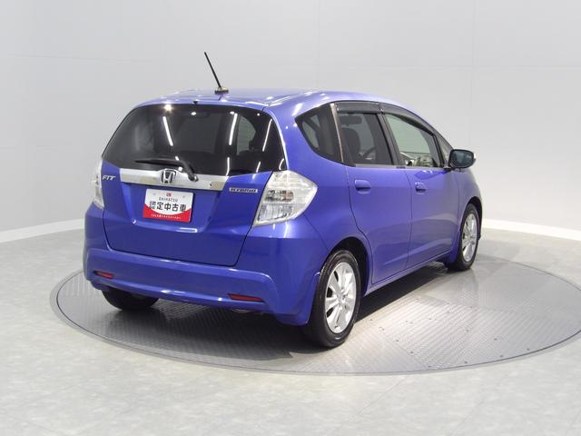 フィットハイブリッドスマートセレクションＶＳＡ　スマートキー　オートエアコン　　クルーズコントロール　デジタルメーター　イモビライザー　ＬＥＤリアコンビランプ（岩手県）の中古車