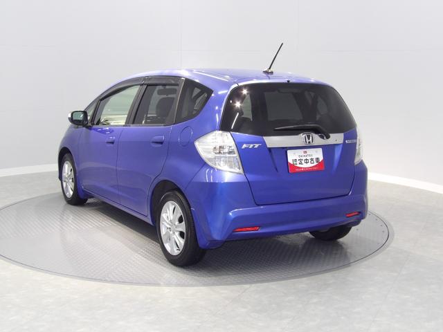 フィットハイブリッドスマートセレクションＶＳＡ　スマートキー　オートエアコン　　クルーズコントロール　デジタルメーター　イモビライザー　ＬＥＤリアコンビランプ（岩手県）の中古車