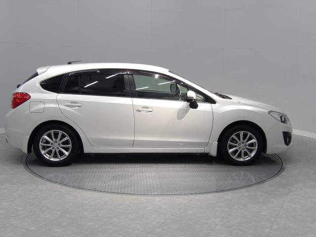 インプレッサスポーツ２．０ｉアイサイトアイサイト　４ＷＤ　ＨＩＤヘッドライト　１７インチアルミ　パドルシフト　本革巻ステアリング　左右独立フルオートエアコン（岩手県）の中古車