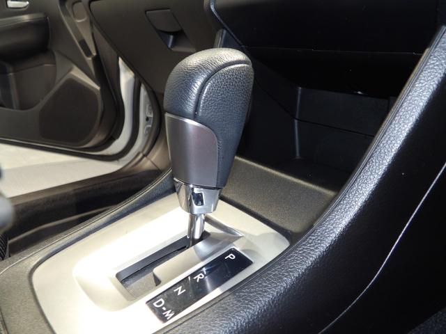 インプレッサスポーツ２．０ｉアイサイトアイサイト　４ＷＤ　ＨＩＤヘッドライト　１７インチアルミ　パドルシフト　本革巻ステアリング　左右独立フルオートエアコン（岩手県）の中古車