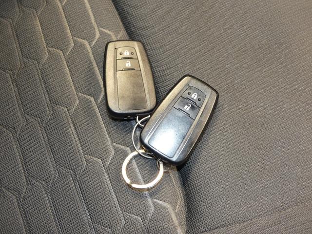 カローラスポーツG6MT クルーズコントロール スマートキー オートエアコン ABS(岩手県)の中古車