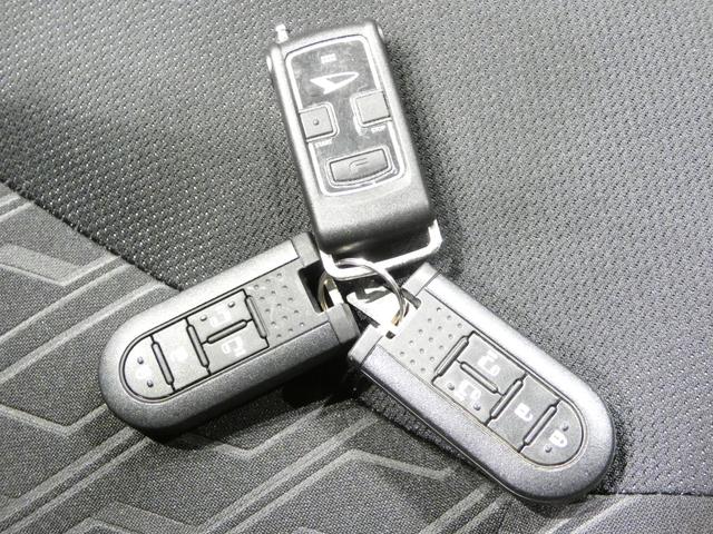 トールカスタムＧ　リミテッド　ＳＡIII４ＷＤ　パノラマモニター　ナビ　テレビ　ドラレコ　ＥＴＣ（２０３０年頃までは使用可能）　リモコンエンジンスターター　スマートアシスト（岩手県）の中古車