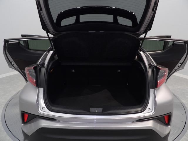 Ｃ−ＨＲＧ−ＴＴｏｙｏｔａ　Ｓａｆｅｔｙ　Ｓｅｎｓｅ　Ｐ、ブラインドスポットモニター、ＬＥＤヘッドランプ、１８インチアルミ、上級コンビシート、シーケンシャルウインカー、電動パーキングブレーキ、スマートエントリー（岩手県）の中古車