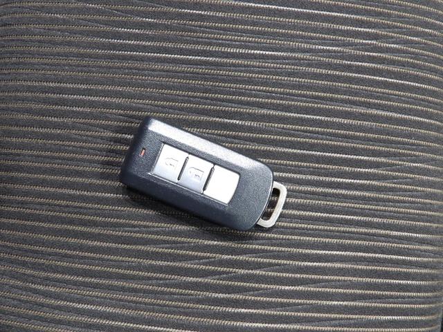 デイズハイウェイスター　Ｘタッチパネル式オートエアコン　インテリジェントキー　プッシュスタート　ＨＩＤヘッドライト　１４インチアルミホイール　純正エアロ　アイドリングストップ　電格ミラー（岩手県）の中古車