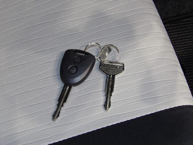 ミライースＸ　ＳＡIII４ＷＤ　スマートアシスト３　ＬＥＤヘッドライト　コーナーセンサー　エコアイドル　シートヒーター　ＶＳＣ　ＴＲＣ　電格ミラー　　キーレス　エントリー　ＡＢＳ　盗難防止システム（岩手県）の中古車