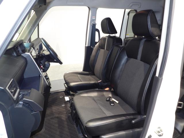 トールカスタムＧ４ＷＤ　大型ナビ　バックカメラ　純正エンジンスターター　両側パワースライドドア　スマートアシスト　クルーズコントロール　ＬＥＤヘッドライト（岩手県）の中古車