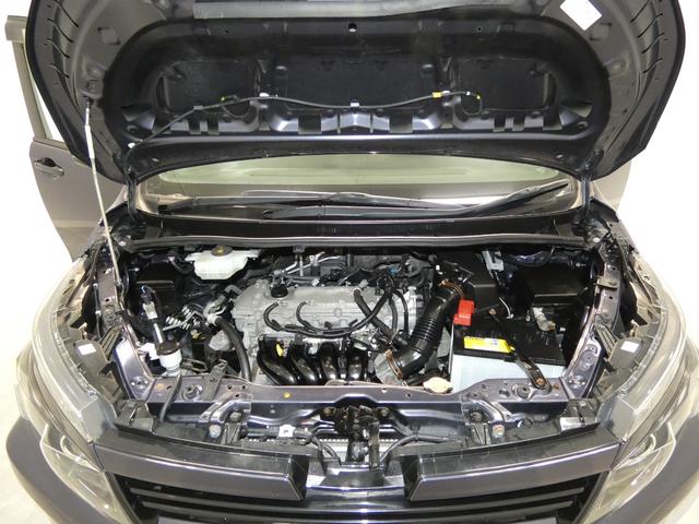 ヴォクシーＸ４ＷＤ　７人乗り　社外ナビ　ＥＴＣ　左側パワースライドドア　リヤオートエアコン　寒冷地仕様　アイドリングストップ（岩手県）の中古車