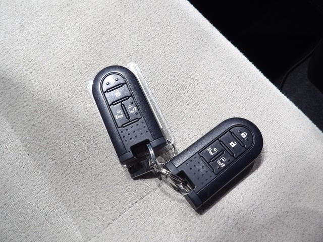 ムーヴキャンバスGメイクアップリミテッド SAIII4WD 両側パワースライドドア LEDヘッドライト パノラマモニター 運転席シートヒーター キーフリー プッシュスタート オートエアコン ABS 衝突回避支援ブレーキ ESC(岩手県)の中古車