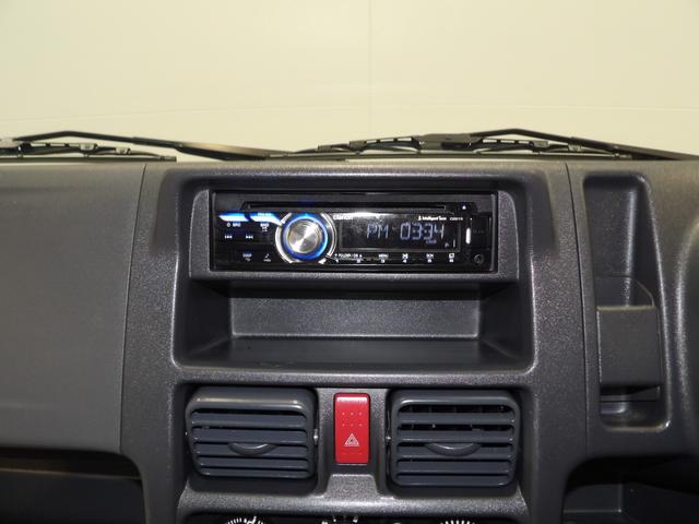 スーパーキャリイＸ４ＷＤ　５ＭＴ　　リクライニングシート　　フォグランプ　キーレス　パワーウィンドウ　運転席助手席エアバッグ　ＡＢＳ　オーバーヘッドシェルフ　作業灯　背面収納スペース（岩手県）の中古車