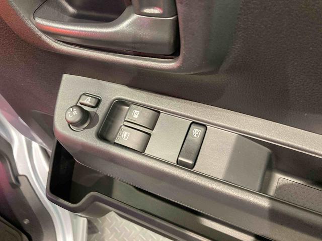 ハイゼットカーゴクルーズ下回り防錆済み　キーレス　４ＷＤ　ＡＢＳ　エアバッグ　スマートキー　プッシュスタート（青森県）の中古車