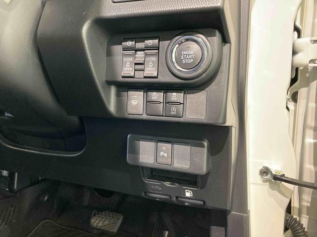 トールカスタムＧディスプレイオーディオ　下回り防錆済み　４ＷＤ　アルミ　ＡＢＳ　エアバッグ　キーフリー　スマートキー（青森県）の中古車