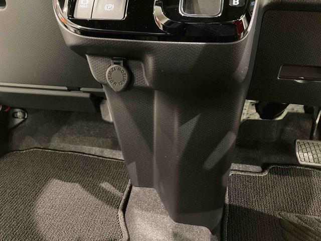 タントカスタムＲＳナビ　下回り防錆済み　前席シートヒーター　アルミ　ターボ　４ＷＤ　エアバッグ　キーフリー　スマートキ−　ＡＢＳ（青森県）の中古車