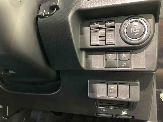 トールカスタムＧナビ　エンスタ　下回り防錆済み　４ＷＤ　アルミ　ＡＢＳ　エアバッグ　キーフリー　スマートキー（青森県）の中古車