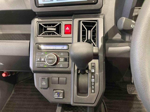 タフトXナビ スカイフィールトップ パワーウィンドウ オートマチックハイビーム 下回り防錆済み スマートキー プッシュスタート キーフリー 4WD エアバッグ ABS(青森県)の中古車