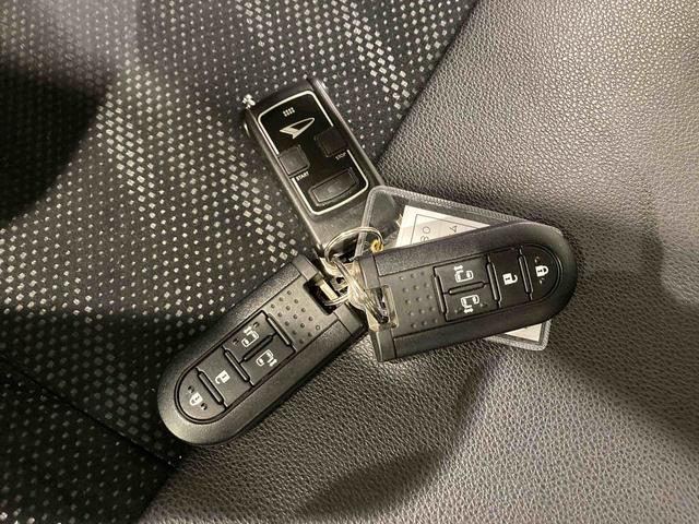 タントカスタムＲＳ　トップエディションＶＳ　ＳＡIIIナビ　エンスタ　下回り防錆済み　ターボ　キーレス　４ＷＤ　アルミ　エアバッグ　ＡＢＳ　スマートキー（青森県）の中古車