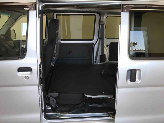 ハイゼットカーゴデラックス　ＳＡIIIパートタイム４ＷＤ　純正ＣＤ　マニュアルエアコン　キーレスエントリー　前席パワーウィンドウ　アイドリングストップ　オートライト　ＬＥＤヘッドライト（秋田県）の中古車