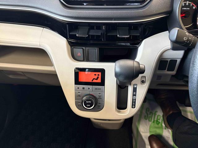 ムーヴＸリミテッドII　ＳＡIII４ＷＤ　純正ナビ　ＬＥＤヘッドライト　オートエアコン／ライト／ハイビーム／電動格納ドアミラー　運転席シートヒーター　チルトステアリング　運転席シートリフター　キーフリーシステム　バックカメラ（秋田県）の中古車