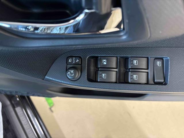 ムーヴＸリミテッドII　ＳＡIII４ＷＤ　純正ナビ　ＬＥＤヘッドライト　オートエアコン／ライト／ハイビーム／電動格納ドアミラー　運転席シートヒーター　チルトステアリング　運転席シートリフター　キーフリーシステム　バックカメラ（秋田県）の中古車