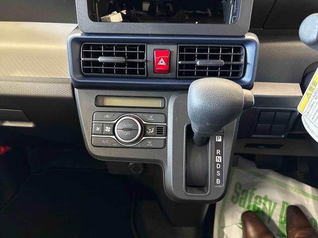 タントＬＬＥＤヘッドライト　キーフリーシステム　コーナーセンサー　オートライト／エアコン／ハイビーム／電動格納ドアミラー　スマートアシスト（予防安全装置）　ＶＳＣ（横滑り防止機能）（秋田県）の中古車