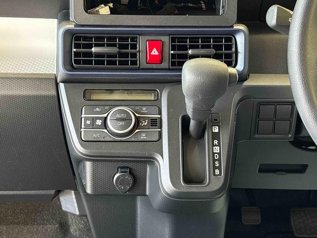 タントＬＬＥＤヘッドライト　キーフリーシステム　コーナーセンサー　オートライト／エアコン／ハイビーム／電動格納ドアミラー　スマートアシスト（予防安全装置）　ＶＳＣ（横滑り防止機能）（秋田県）の中古車