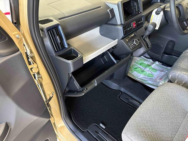 タントＬＬＥＤヘッドライト　キーフリーシステム　コーナーセンサー　オートライト／エアコン／ハイビーム／電動格納ドアミラー　スマートアシスト（予防安全装置）　ＶＳＣ（横滑り防止機能）（秋田県）の中古車