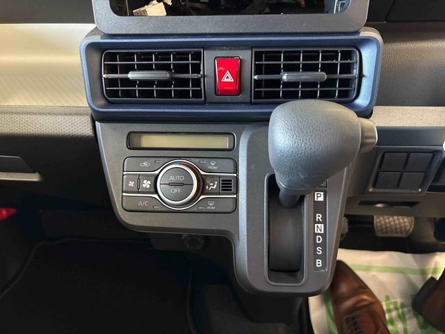 タントＬＬＥＤヘッドライト　キーフリーシステム　コーナーセンサー　オートライト／エアコン／ハイビーム／電動格納ドアミラー　スマートアシスト（予防安全装置）　ＶＳＣ（横滑り防止機能）（秋田県）の中古車