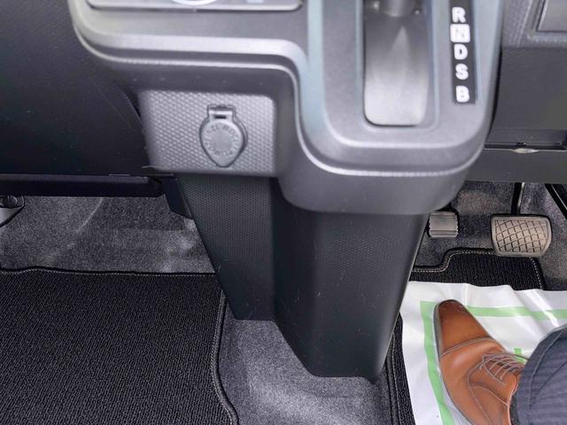 タントＬＬＥＤヘッドライト　キーフリーシステム　コーナーセンサー　オートライト／エアコン／ハイビーム／電動格納ドアミラー　スマートアシスト（予防安全装置）　ＶＳＣ（横滑り防止機能）（秋田県）の中古車