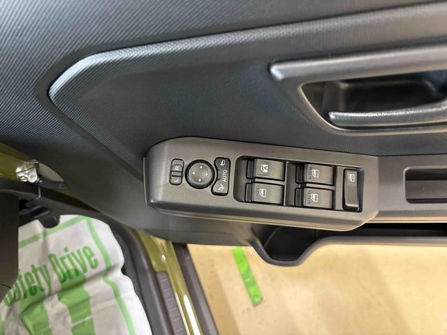 タフトＸ（アイドリングストップ非装着車）４ＷＤ　ＬＥＤヘッドライト　オートエアコン／ライト／ハイビーム／電動ドアミラー　電動パーキングブレーキ　ブレーキホールド　チルトステアリング　運転席シートリフター　アップグレードパック（秋田県）の中古車