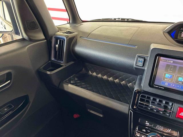 タントカスタムＲＳ４ＷＤ　ターボ　スマアシ（衝突安全防止機能）純正ナビ／ドラレコ／リモスタ　全周囲カメラ　ＴＶコントロールキット　クルーズコントロール　両側パワースライドドア　オートエアコン／ライト　ＬＥＤヘッドランプ（秋田県）の中古車
