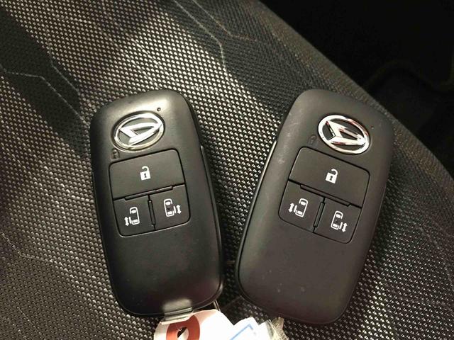 タントファンクロス４ＷＤ　ディスプレイオーディオ　オートエアコン／ライト　ＬＥＤヘッドライト／フォグランプ　チルトステアリング　運転席シートリフター　両側電動スライドドア　運転席・助手席シートヒーター（秋田県）の中古車
