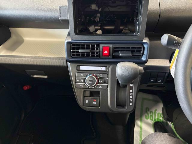 タントX4WD LEDヘッドライト オートエアコン/ライト/ハイビーム/電動ドアミラー コーナーセンサー 助手席電動スライドドア 電動パーキングブレーキ チルトステアリング 運転席シートリフター(秋田県)の中古車