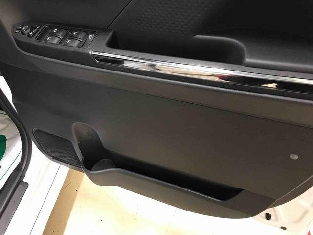 タントカスタムＸ４ＷＤ　オートエアコン／ライト　ＬＥＤヘッドライト／フォグランプ　両側電動スライドドア　運転席・助手席シートヒーター　チルトステアリング　運転席シートリフター　アップグレードパック（秋田県）の中古車