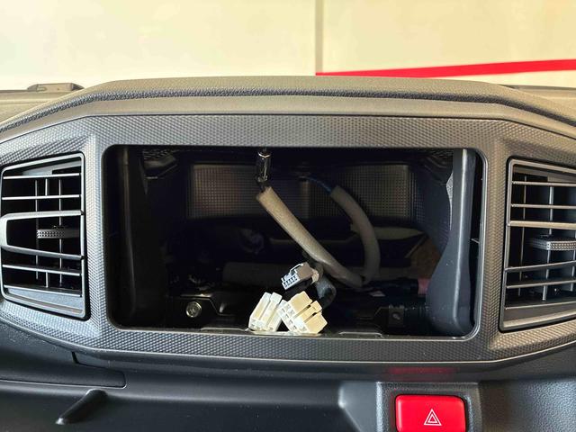ミライースＬ　ＳＡIII４ＷＤ　スマートアシストＩＩＩ（衝突安全防止機能）　キーレスエントリー　オートライト　ハロゲンヘッドランプ　マニュアルエアコン　ＡＢＳ　コーナーセンサー　セキュリティアラーム（秋田県）の中古車