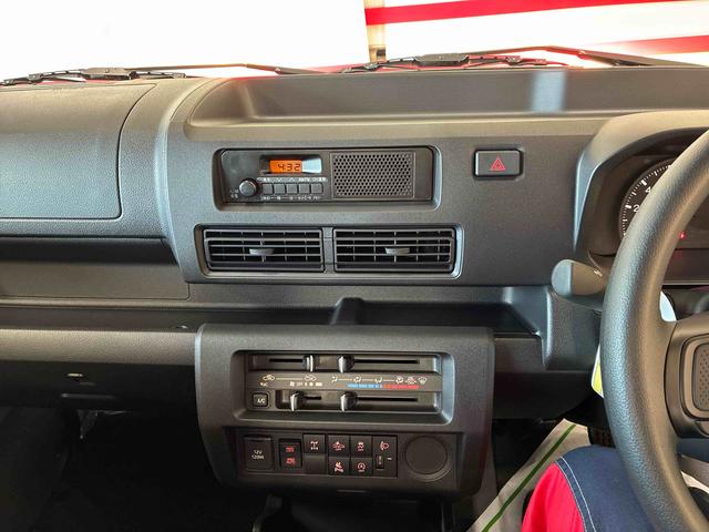 ハイゼットトラックスタンダード　農用スペシャル電子制御式４ＷＤ　スマアシ（衝突安全防止機能）　純正ＡＭＦＭチューナー　マニュアルエアコン　オートライト　ハロゲンヘッドランプ　荷台灯　リヤ４枚リーフスプリング　デュアルエアバッグ　コーナーセンサー（秋田県）の中古車