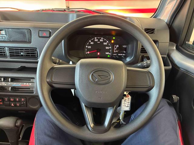 ハイゼットトラックスタンダード　農用スペシャル電子制御式４ＷＤ　スマアシ（衝突安全防止機能）　純正ＡＭＦＭチューナー　マニュアルエアコン　オートライト　ハロゲンヘッドランプ　荷台灯　リヤ４枚リーフスプリング　デュアルエアバッグ　コーナーセンサー（秋田県）の中古車
