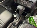 電子制御式４ＷＤ　スマアシ（衝突安全防止機能）　純正ＡＭＦＭチューナー　マニュアルエアコン　オートライト　ハロゲンヘッドランプ　荷台灯　リヤ４枚リーフスプリング　デュアルエアバッグ　コーナーセンサー（秋田県）の中古車