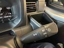 電子制御式４ＷＤ　スマアシ（衝突安全防止機能）　純正ＡＭＦＭチューナー　マニュアルエアコン　オートライト　ハロゲンヘッドランプ　荷台灯　リヤ４枚リーフスプリング　デュアルエアバッグ　コーナーセンサー（秋田県）の中古車