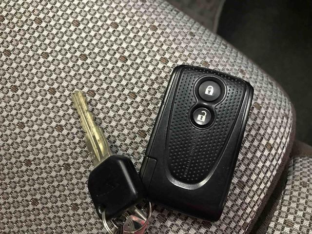 ブーンＣＬリミテッド４ＷＤ　純正ＣＤ　オートエアコン　ハロゲンヘッドライト　フォグランプ　キーフリーシステム　ＥＴＣ　電動格納ドアミラー　チルトステアリング　運転席シートリフター　ＶＳＣ（横滑り防止機能）（秋田県）の中古車